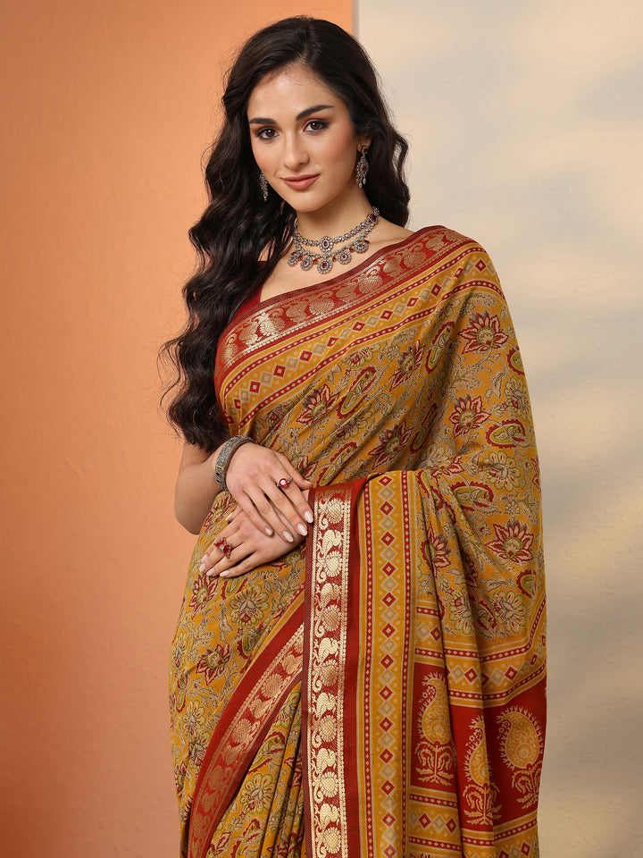 Mustard Printed Silk Blend Saree With Unstitched Blouse Piece