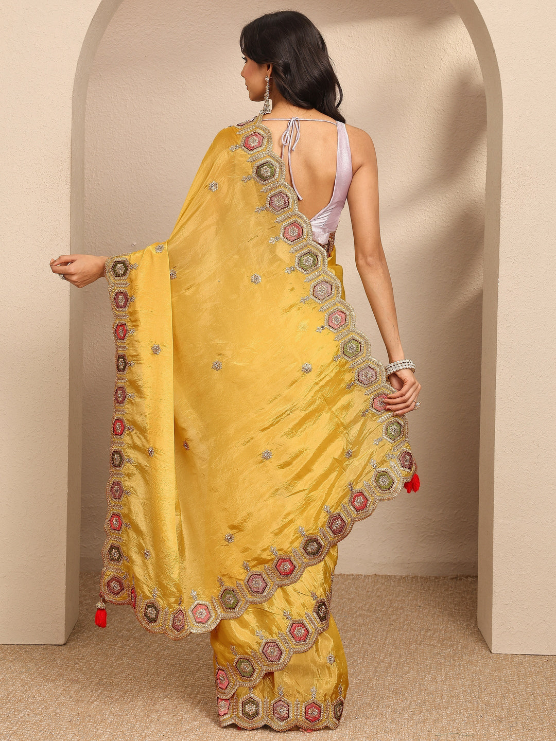 Yellow Embroidered Silk Blend Saree With Unstitched Blouse Piece