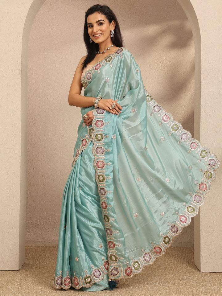 Blue Embroidered Silk Blend Saree With Unstitched Blouse Piece