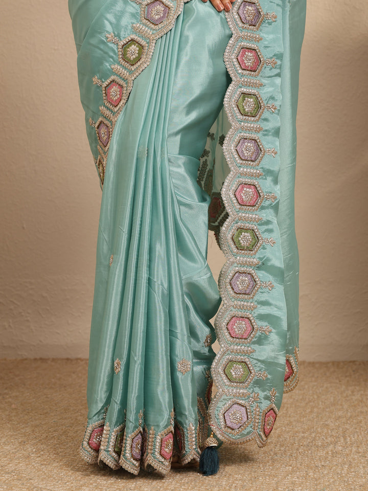 Blue Embroidered Silk Blend Saree With Unstitched Blouse Piece
