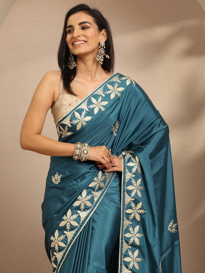 Teal Embroidered Silk Blend Saree With Unstitched Blouse Piece