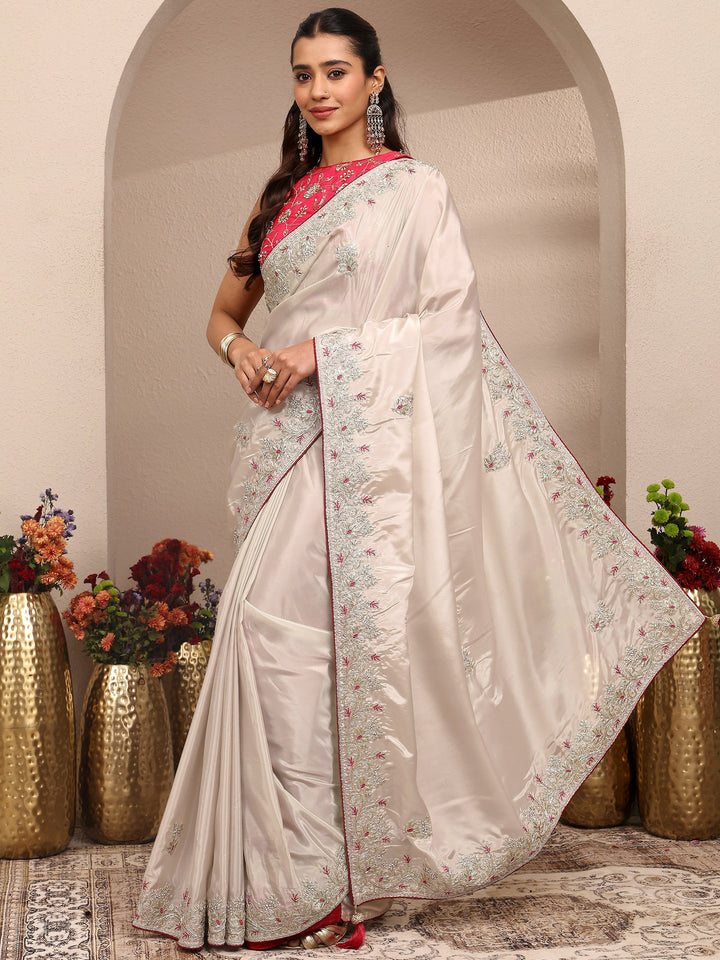 Grey Embroidered Silk Blend Saree With Unstitched Blouse Piece