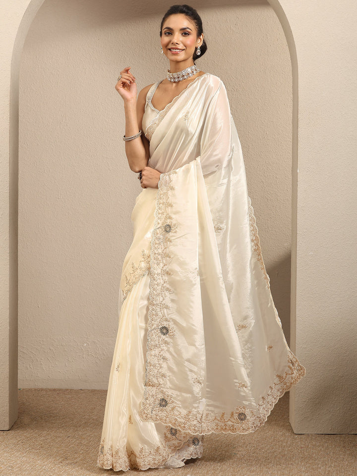 Cream Embroidered Silk Blend Saree With Unstitched Blouse Piece