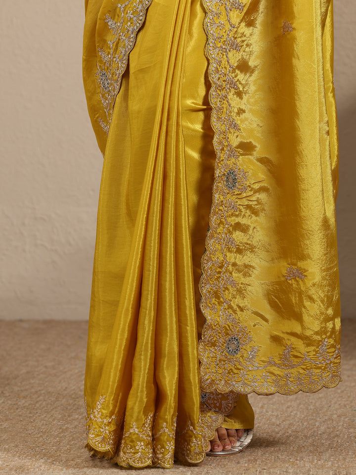 Mustard Embroidered Silk Blend Saree With Unstitched Blouse Piece