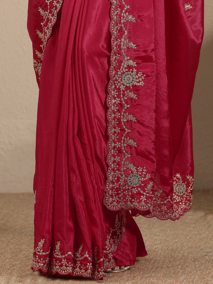 Red Embroidered Silk Blend Saree With Unstitched Blouse Piece