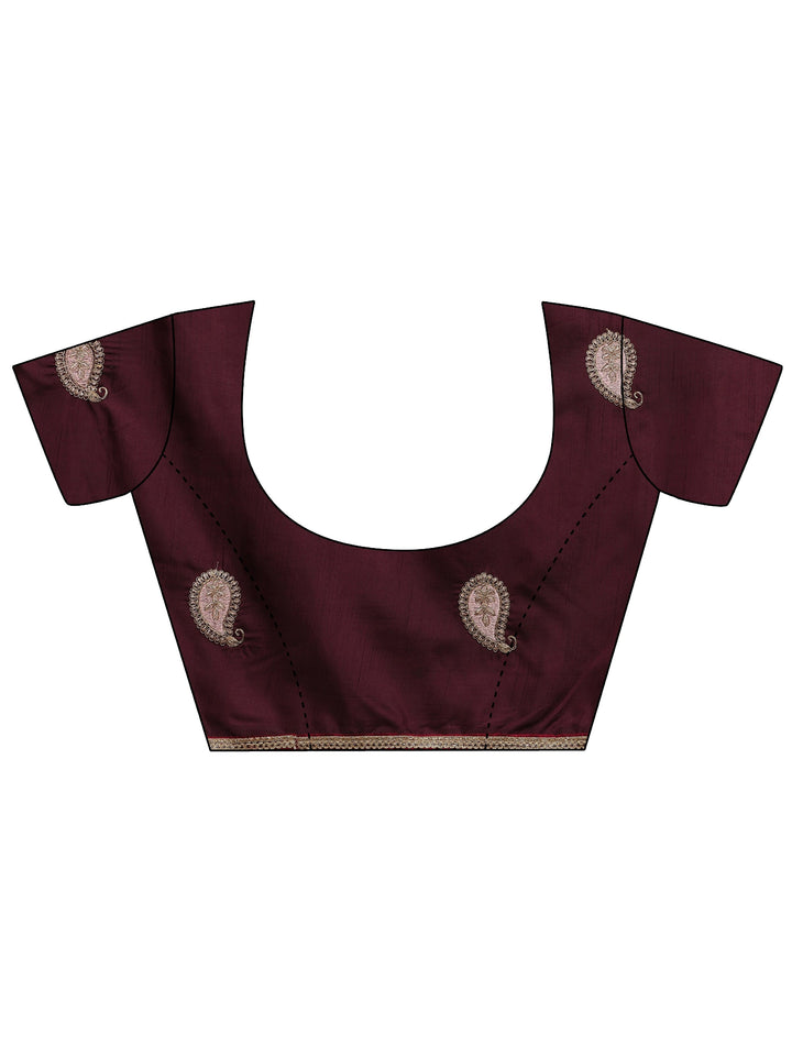 Peach Embroidered Silk Blend Saree With Unstitched Blouse Piece