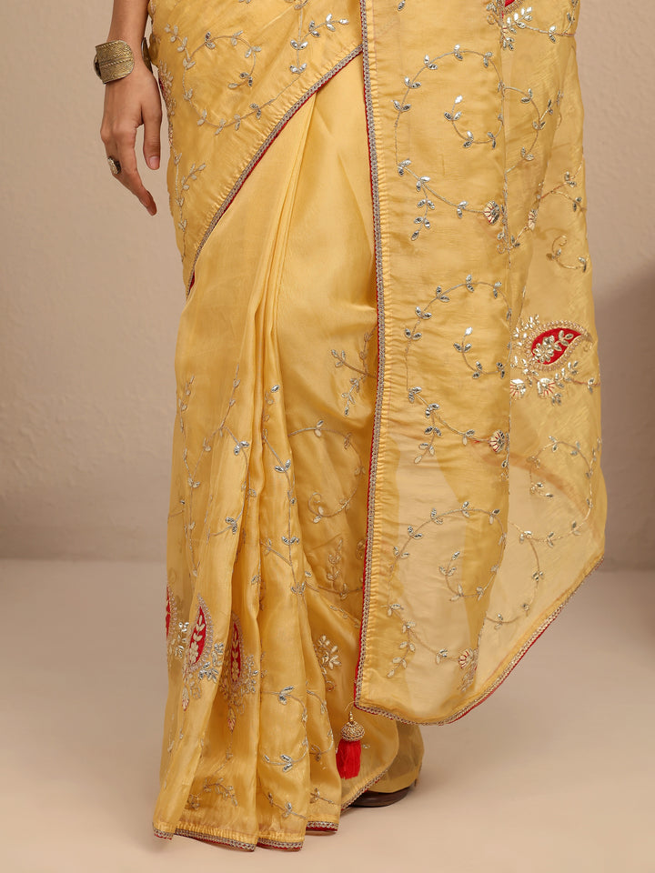 Mustard Embroidered Silk Blend Saree With Unstitched Blouse Piece