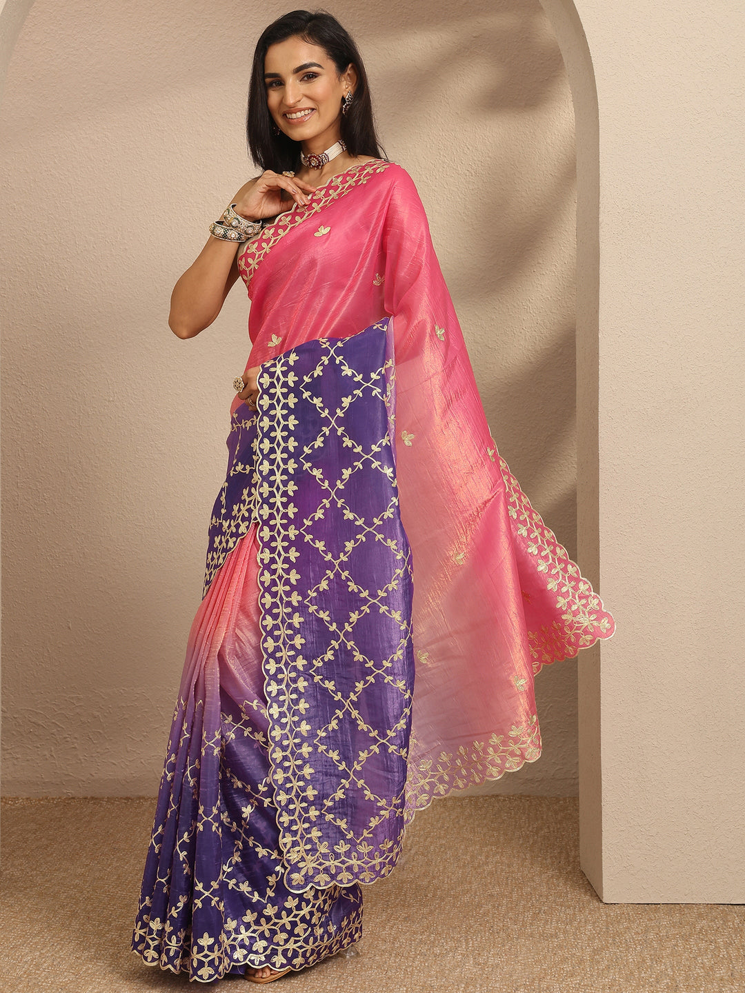 Pink Embroidered Silk Blend Saree With Unstitched Blouse Piece
