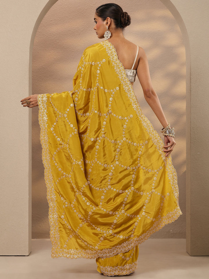 Mustard Embroidered Silk Blend Saree With Unstitched Blouse Piece