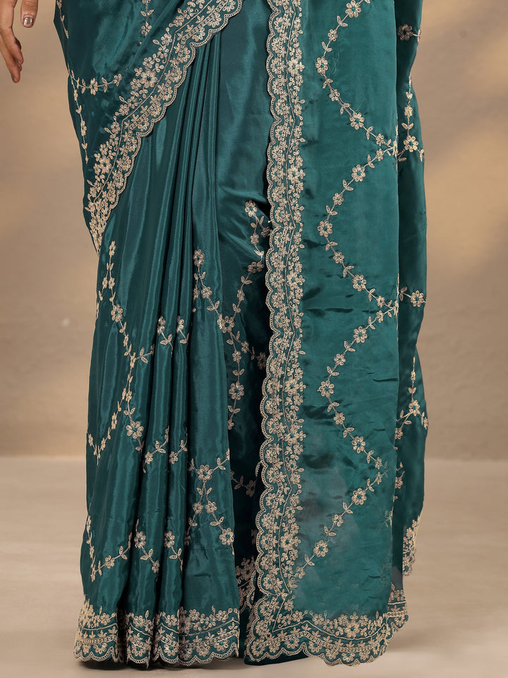 Teal Embroidered Silk Blend Saree With Unstitched Blouse Piece