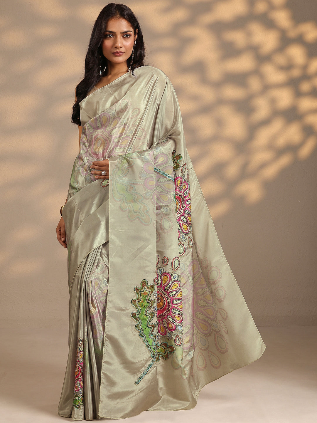 Green Printed Silk Blend Saree With Unstitched Blouse Piece
