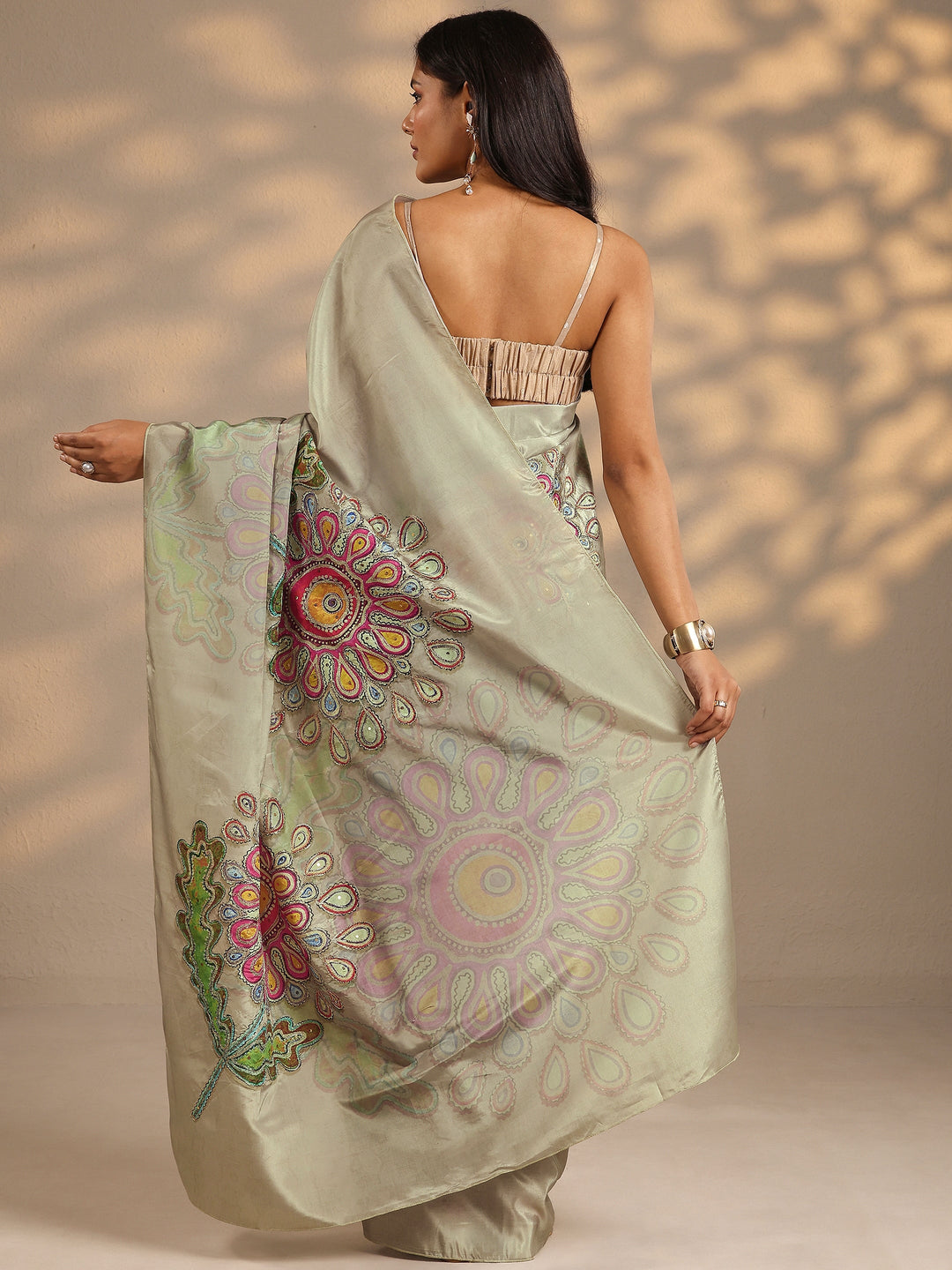 Green Printed Silk Blend Saree With Unstitched Blouse Piece