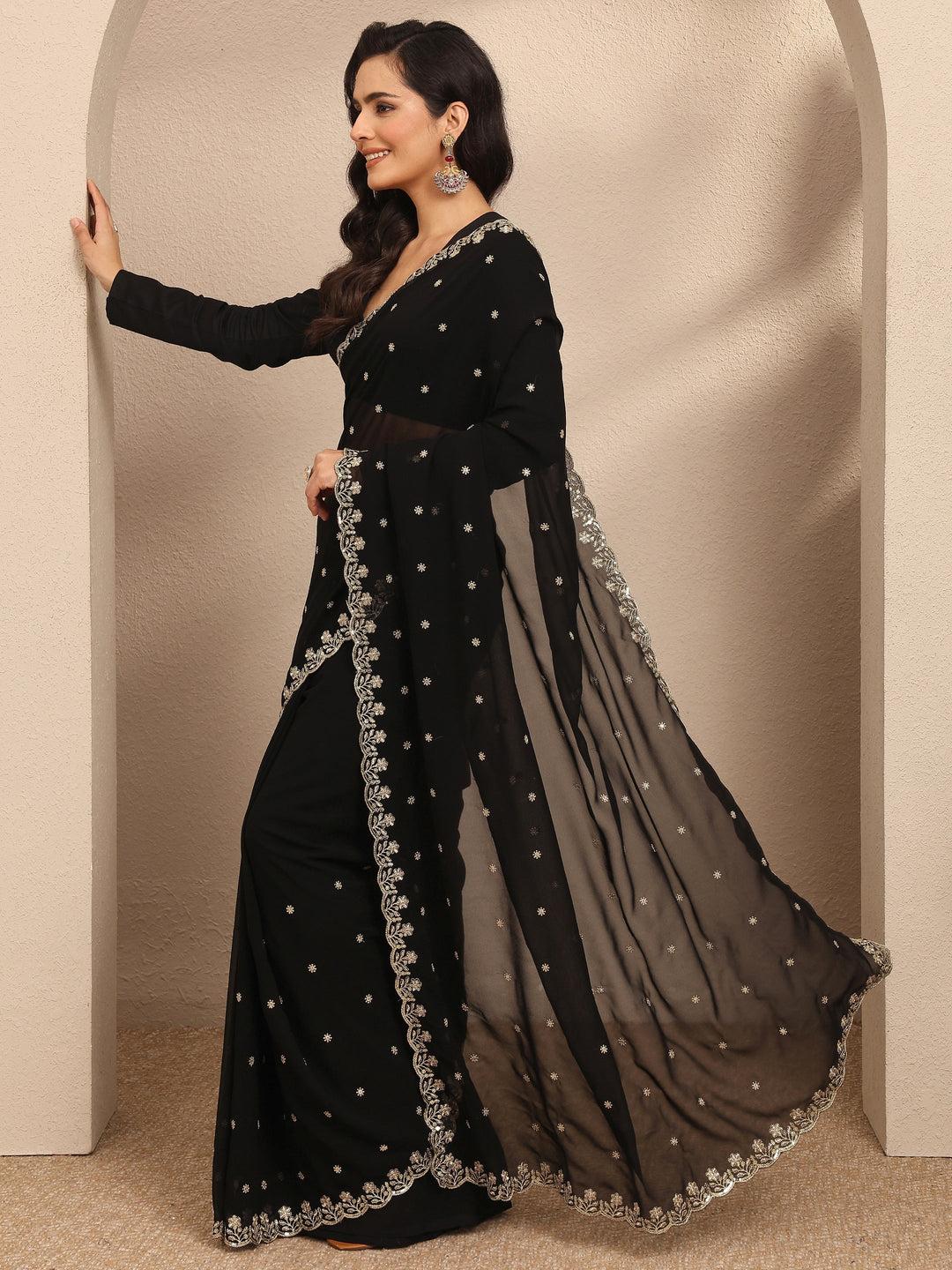 Black Embroidered Georgette Saree With Unstitched Blouse Piece