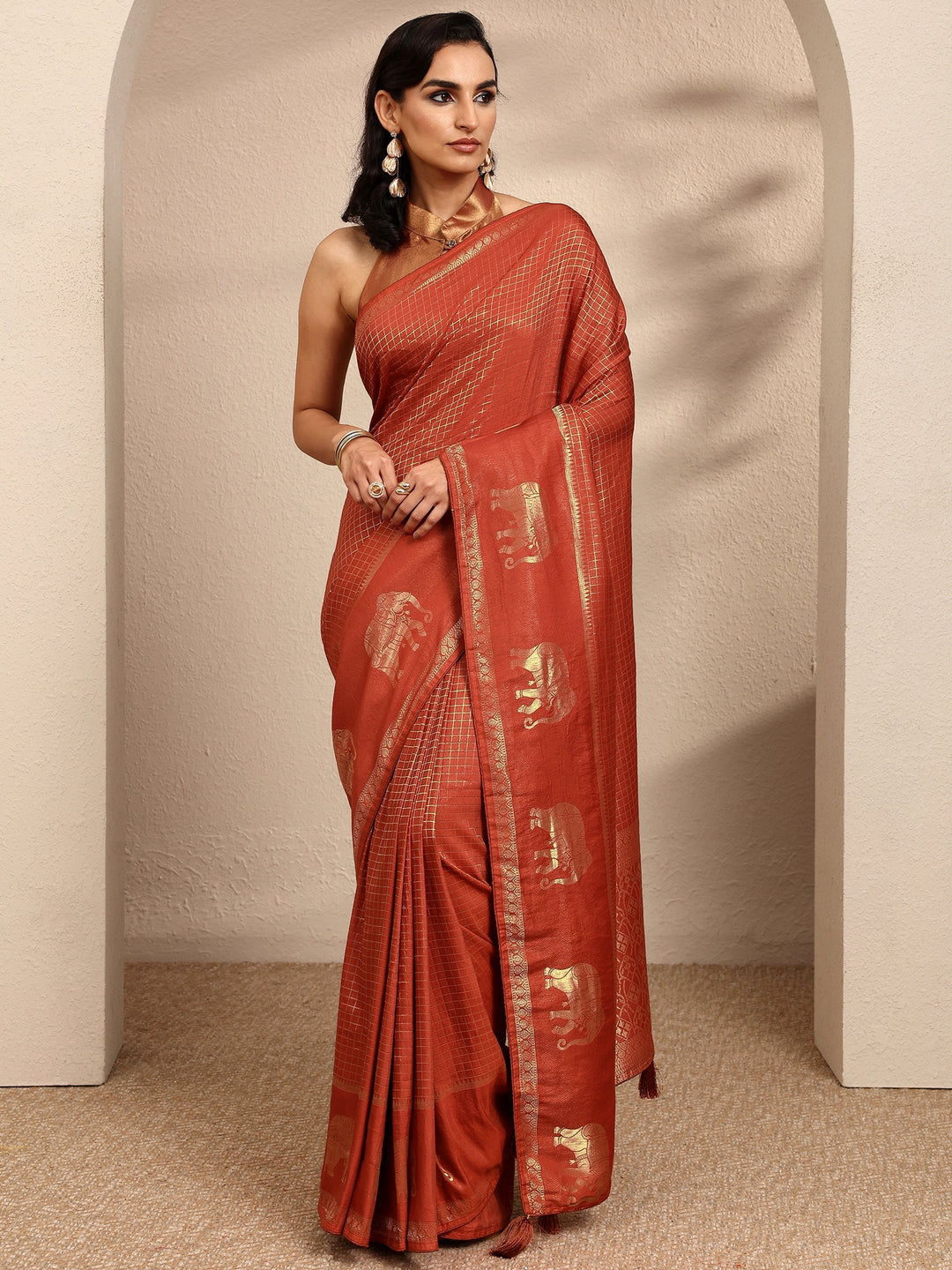 Rust Checkered Woven Design Silk Blend Saree With Unstitched Blouse Piece