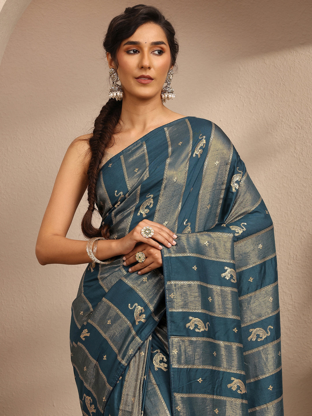 Blue Woven Design Banarsi Silk Blend Saree With Unstitched Blouse Piece