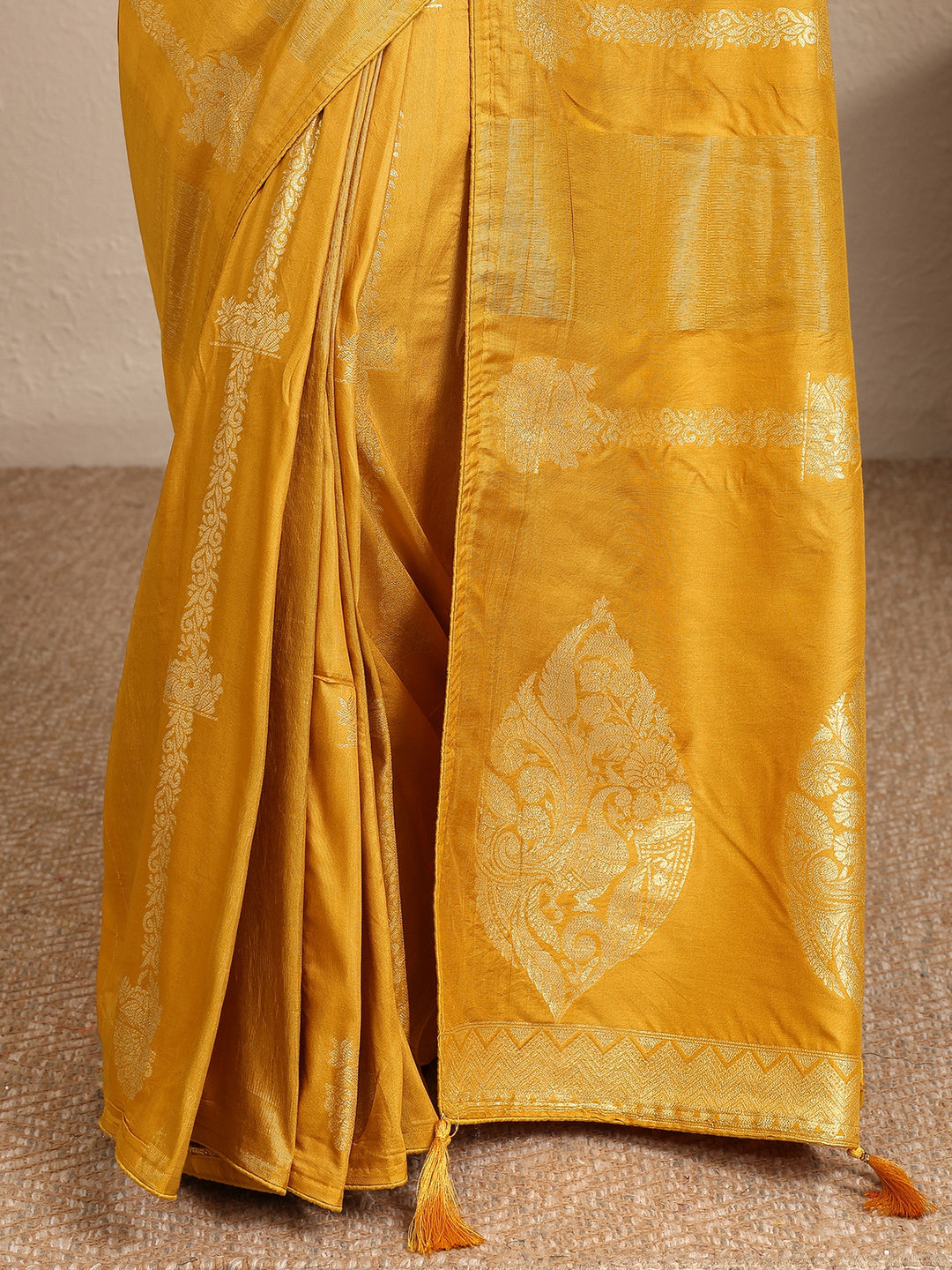 Mustard Woven Design Banarsi Silk Blend Saree With Unstitched Blouse Piece