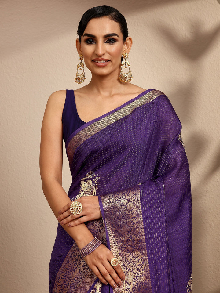 Purple Printed Silk Blend Saree With Unstitched Blouse Piece