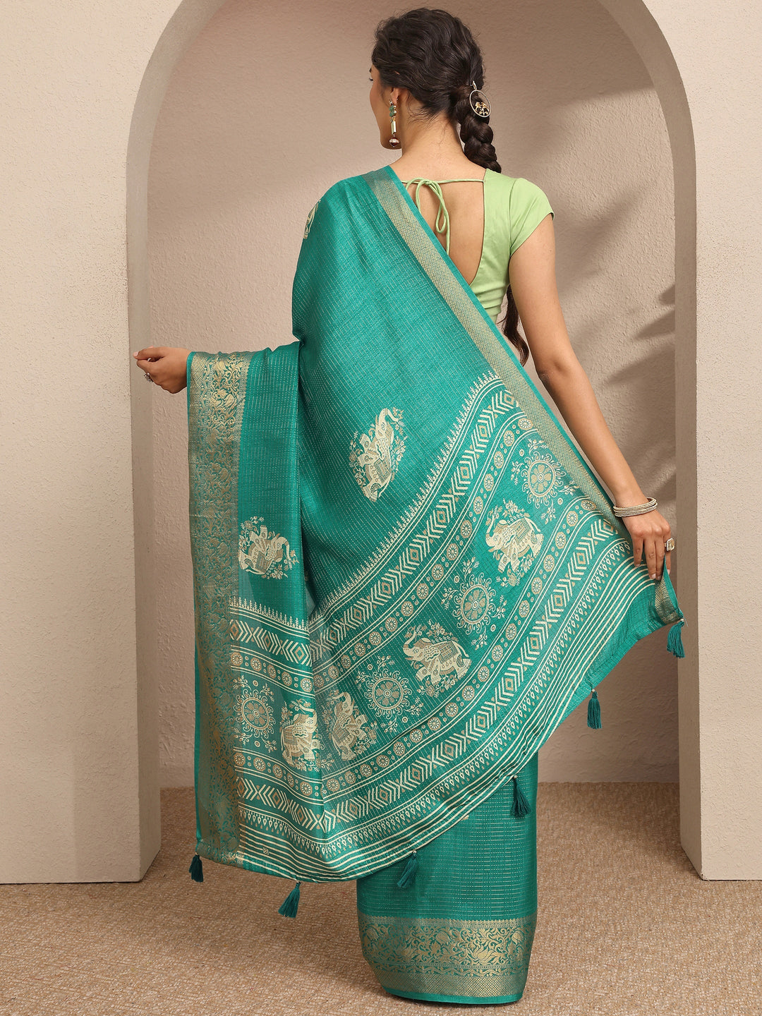 Green Printed Silk Blend Saree With Unstitched Blouse Piece