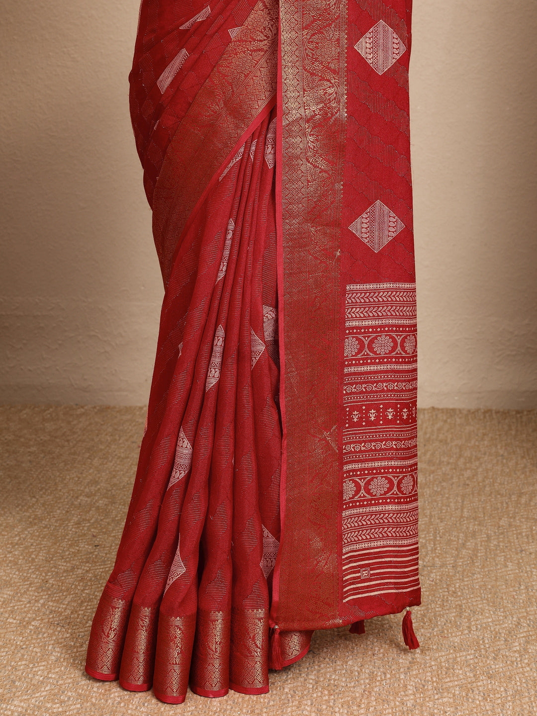 Red Paisley Woven Design Georgette Saree With Unstitched Blouse Piece