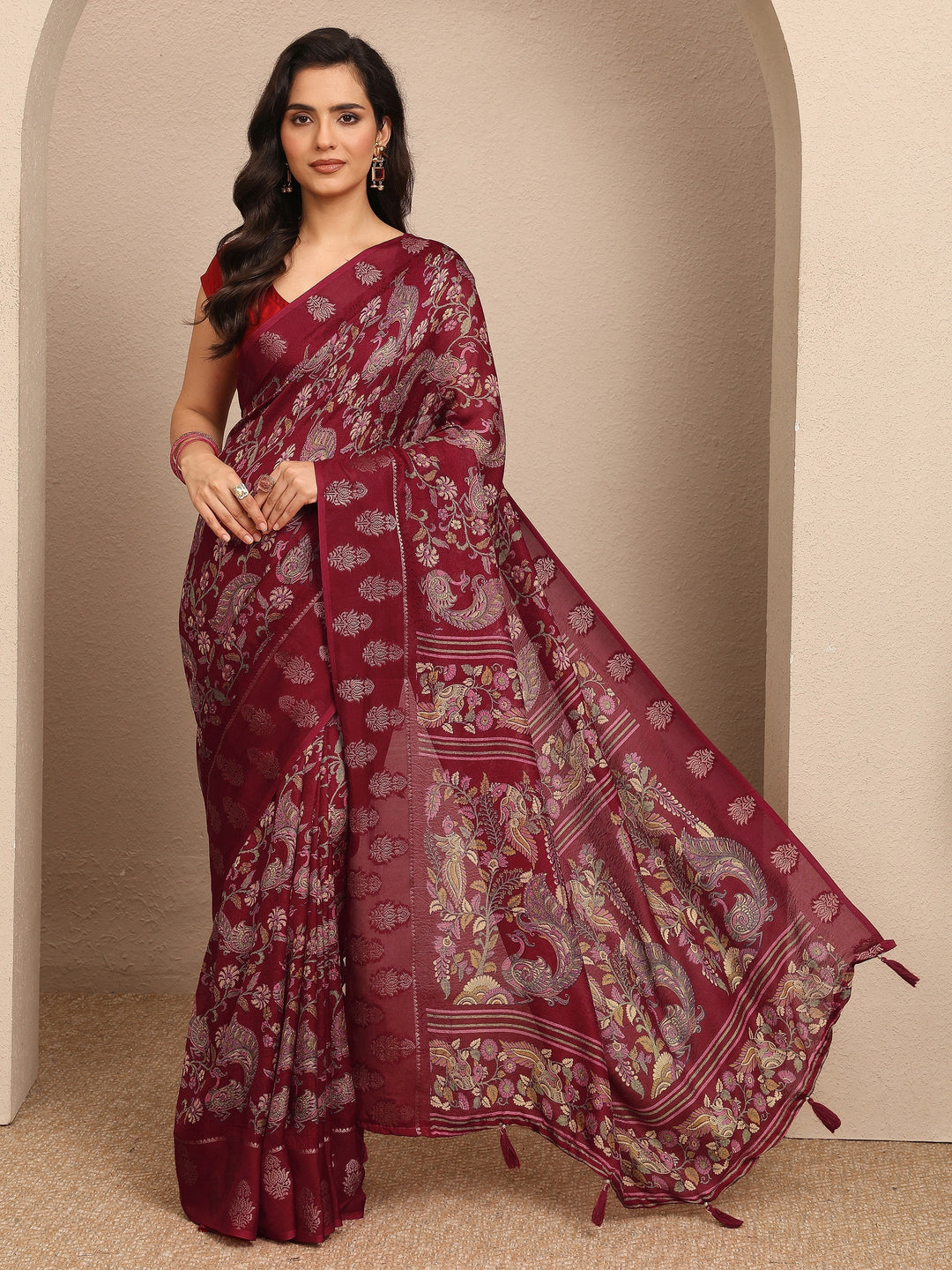 Maroon Printed Georgette Saree With Unstitched Blouse Piece