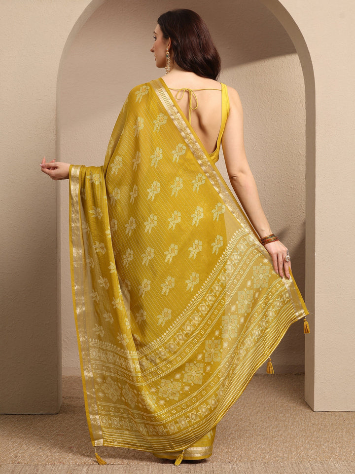 Mustard Printed Silk Blend Saree With Unstitched Blouse Piece