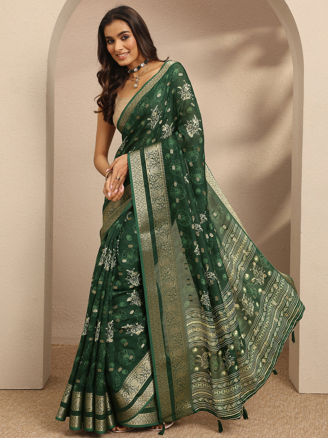 Blue Printed Georgette Saree With Unstitched Blouse Piece