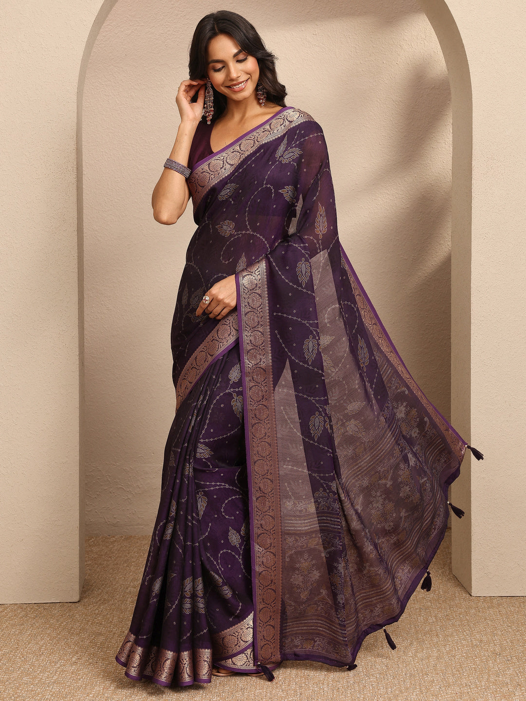Purple Printed Georgette Saree With Unstitched Blouse Piece