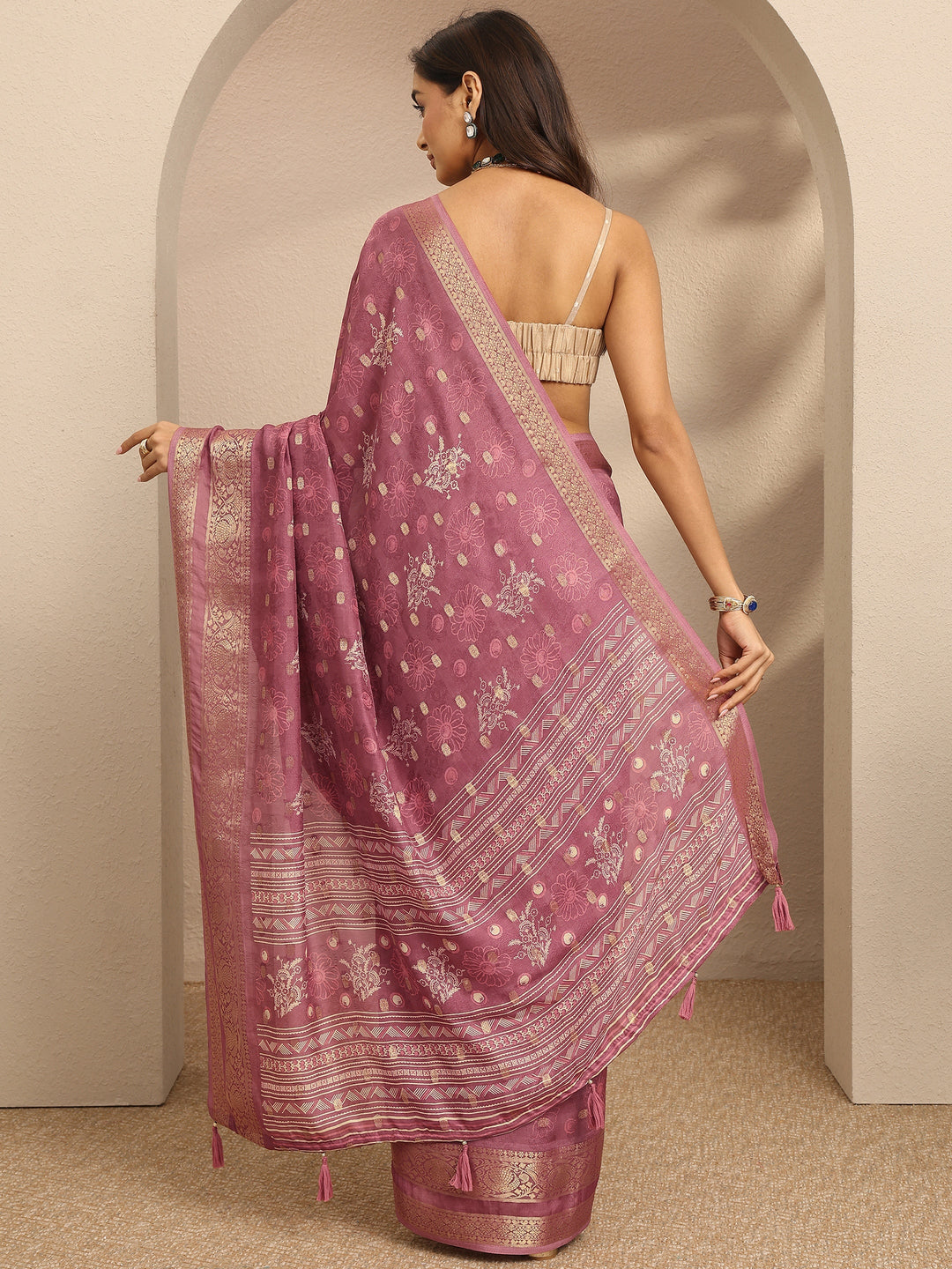 Mauve Printed Georgette Saree With Unstitched Blouse Piece