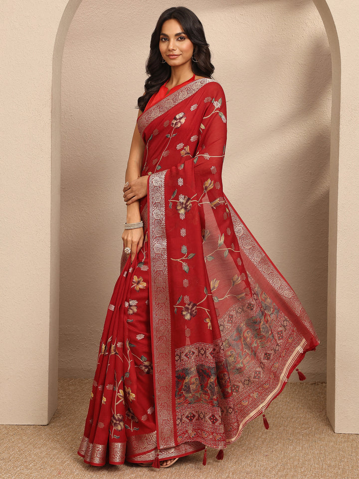 Red Printed Georgette Saree With Unstitched Blouse Piece