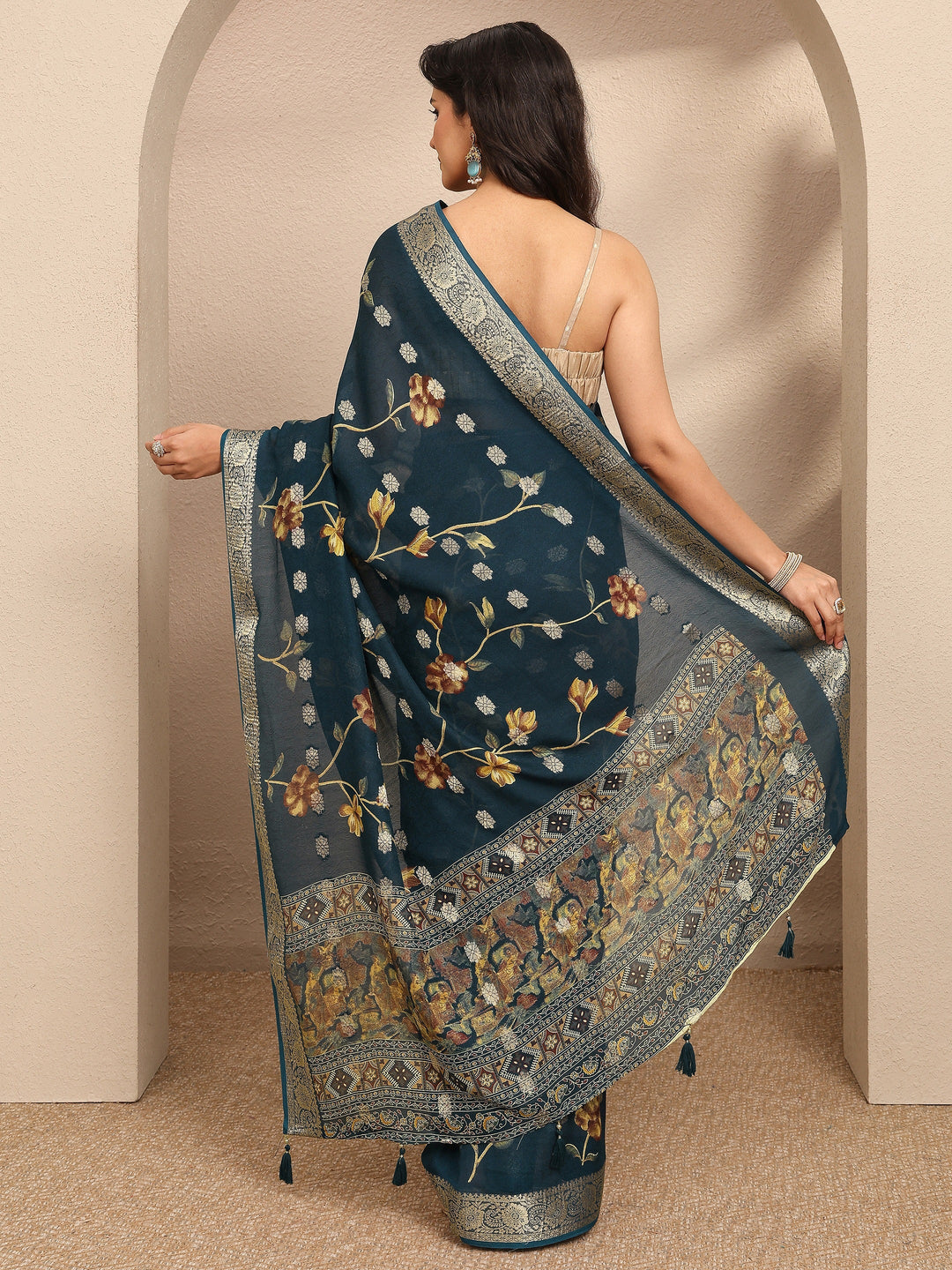 Teal Printed Georgette Saree With Unstitched Blouse Piece