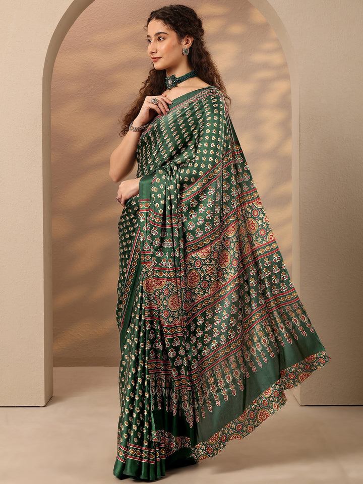 Green Printed Satin Saree With Unstitched Blouse Piece