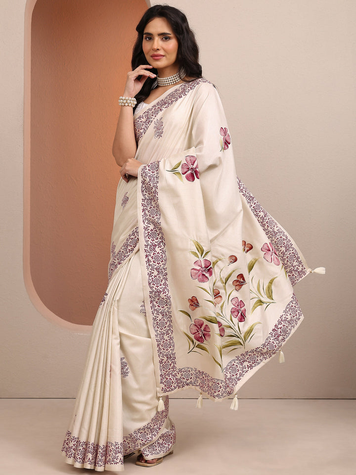 Off White Printed Silk Blend Saree With Unstitched Blouse Piece