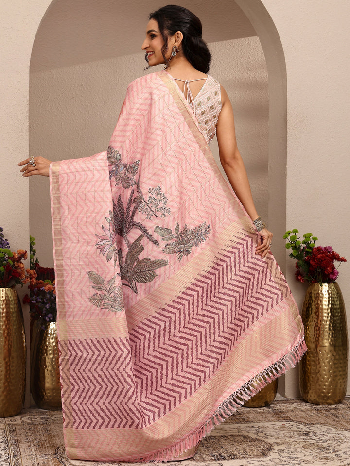 Peach Embroidered Silk Blend Saree With Unstitched Blouse Piece
