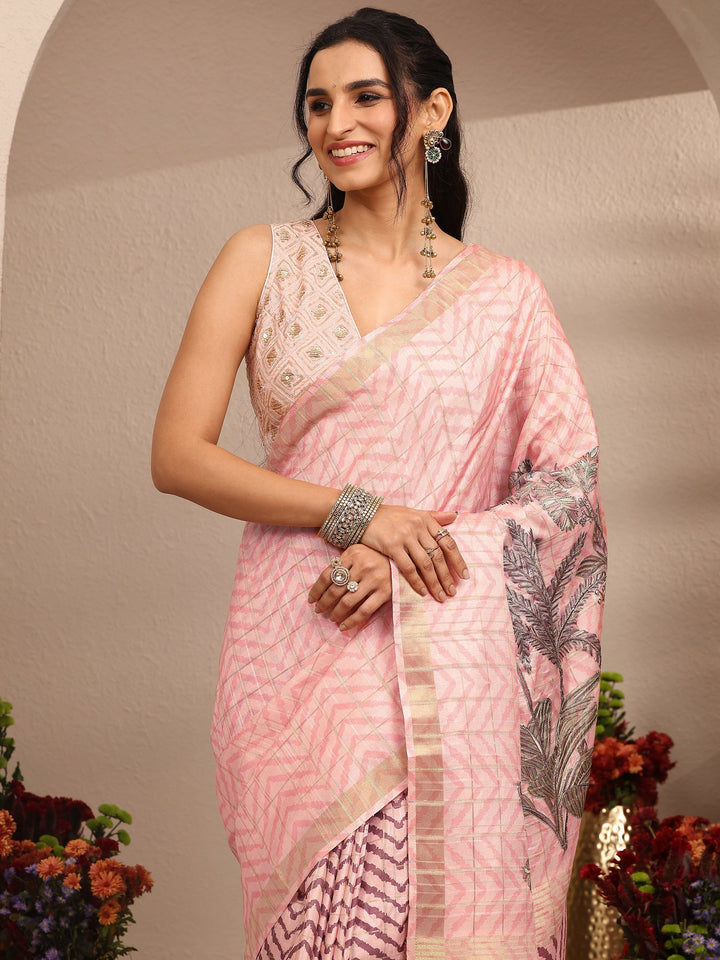 Peach Embroidered Silk Blend Saree With Unstitched Blouse Piece