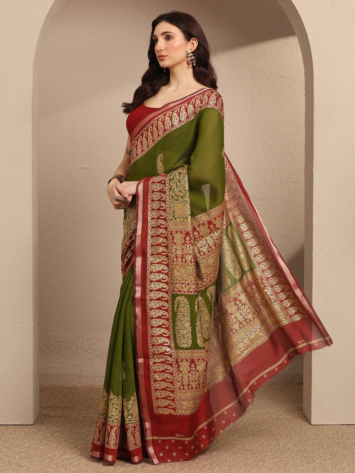 Green Paisley Woven Design Banarsi Silk Blend Saree With Unstitched Blouse Piece