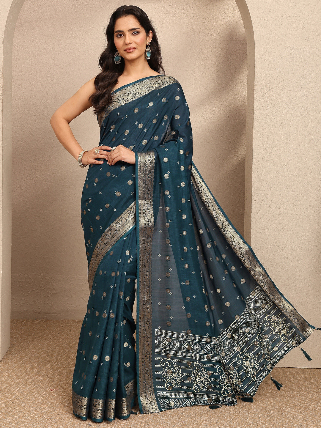 Navy Blue Woven Design Silk Blend Saree With Unstitched Blouse Piece