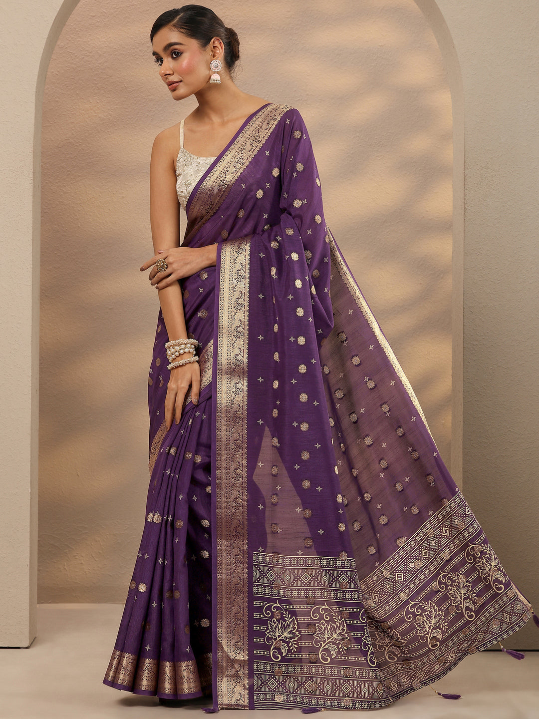 Purple Woven Design Silk Blend Saree With Unstitched Blouse Piece