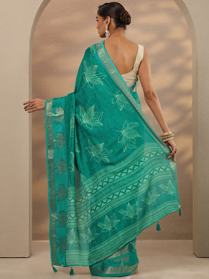 Green Embellished Silk Blend Saree With Unstitched Blouse Piece