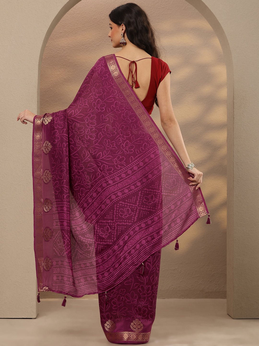 Burgundy Printed Silk Blend Saree With Unstitched Blouse Piece