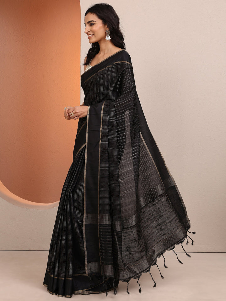 Black Embellished Silk Blend Saree With Unstitched Blouse Piece