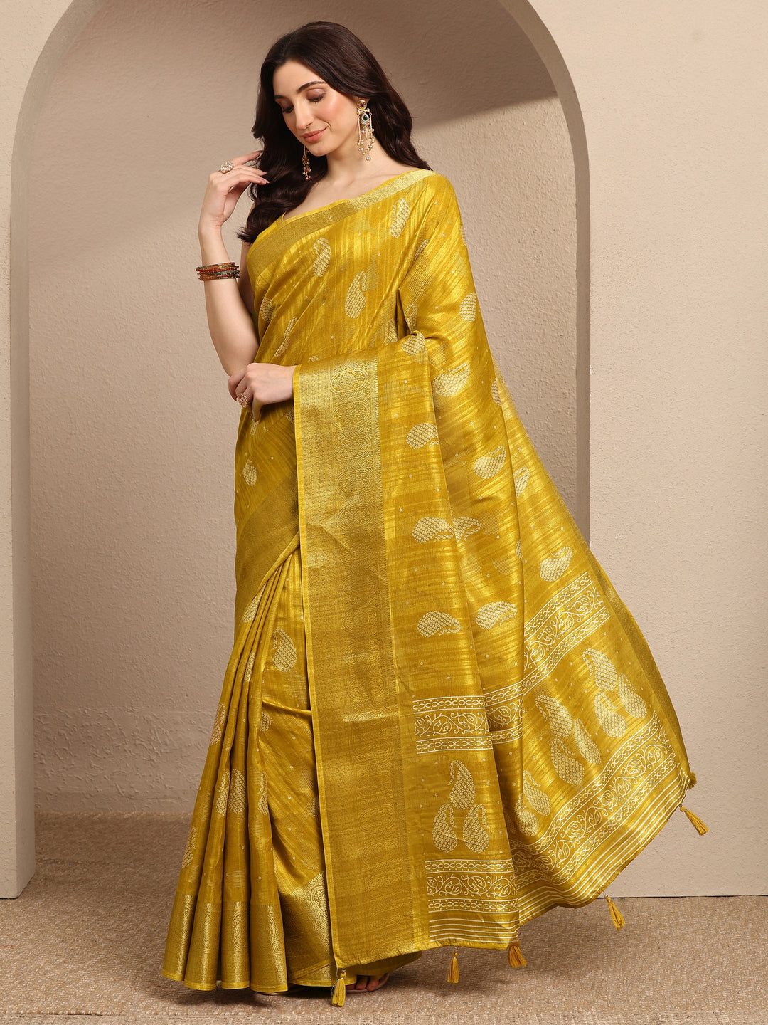Mustard Paisley Woven Design Silk Blend Saree With Unstitched Blouse Piece