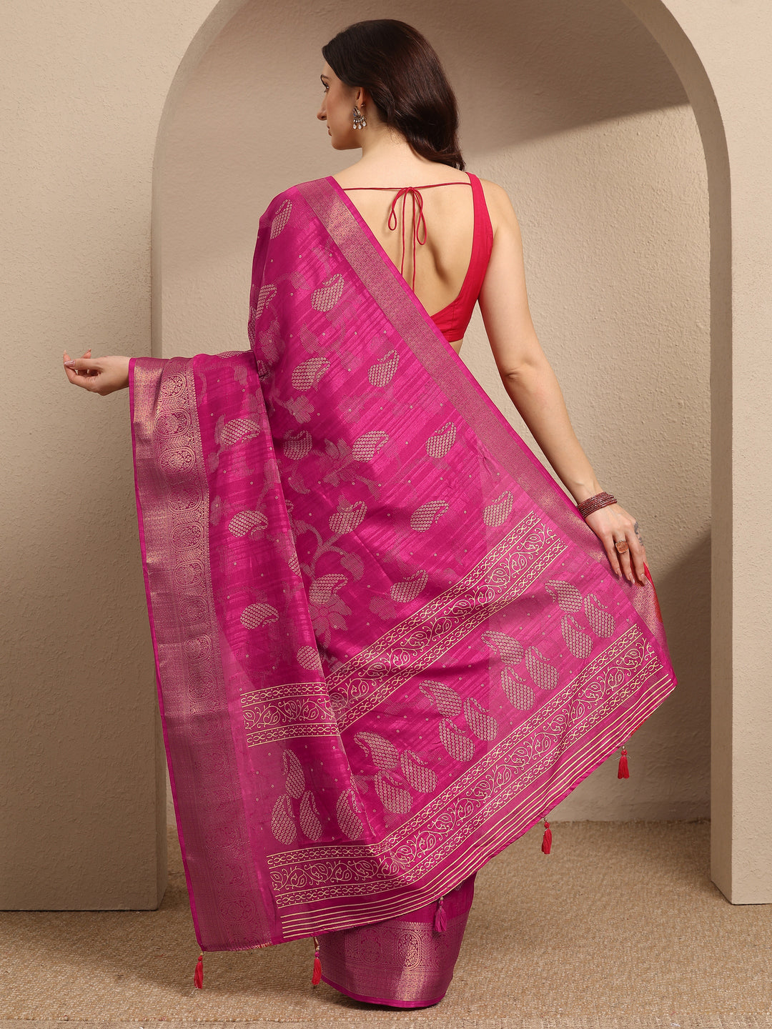 Pink Paisley Woven Design Silk Blend Saree With Unstitched Blouse Piece