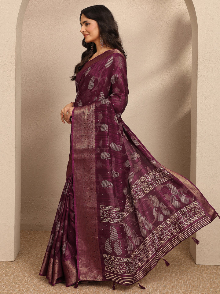 Burgundy Paisley Woven Design Silk Blend Saree With Unstitched Blouse Piece