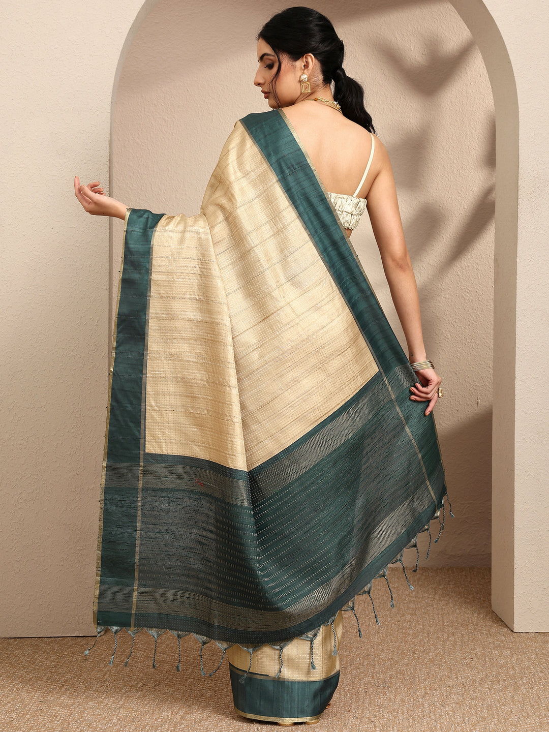 Beige Woven Design Banarsi Silk Blend Saree With Unstitched Blouse Piece