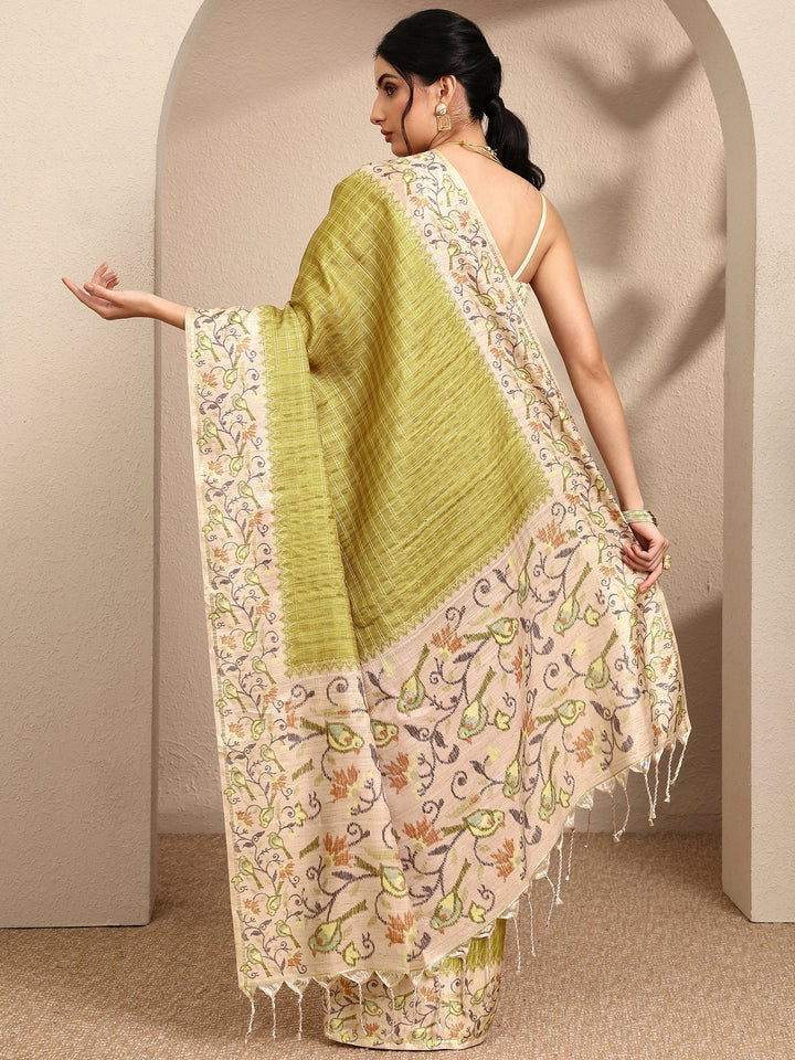 Green Woven Design Banarsi Silk Blend Saree With Unstitched Blouse Piece