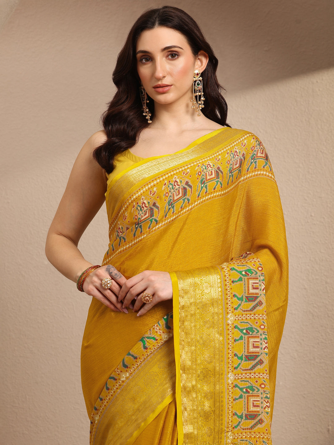 Mustard Solid Georgette Saree With Unstitched Blouse Piece