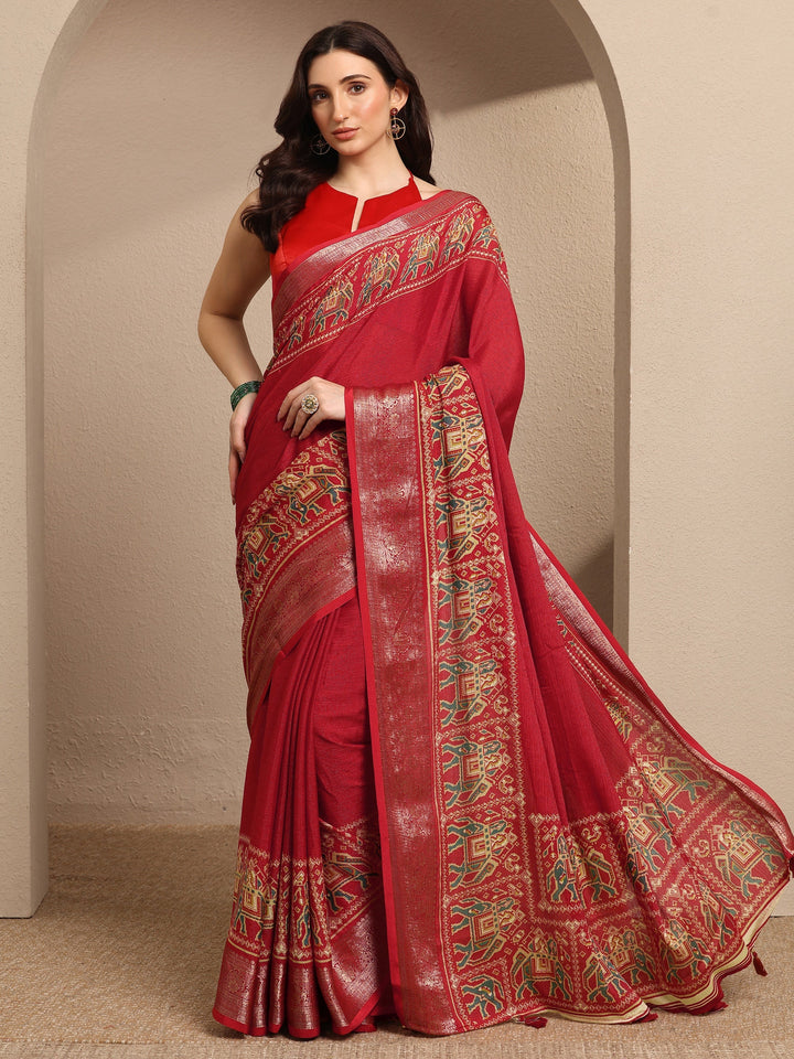 Red Solid Georgette Saree With Unstitched Blouse Piece