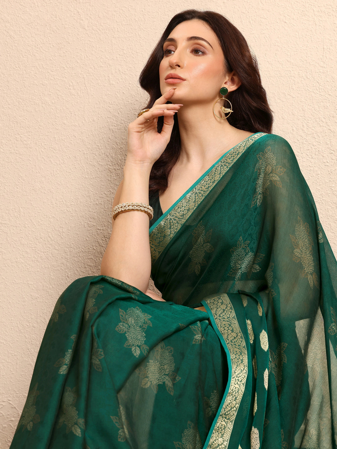 Green Printed Georgette Saree With Unstitched Blouse Piece