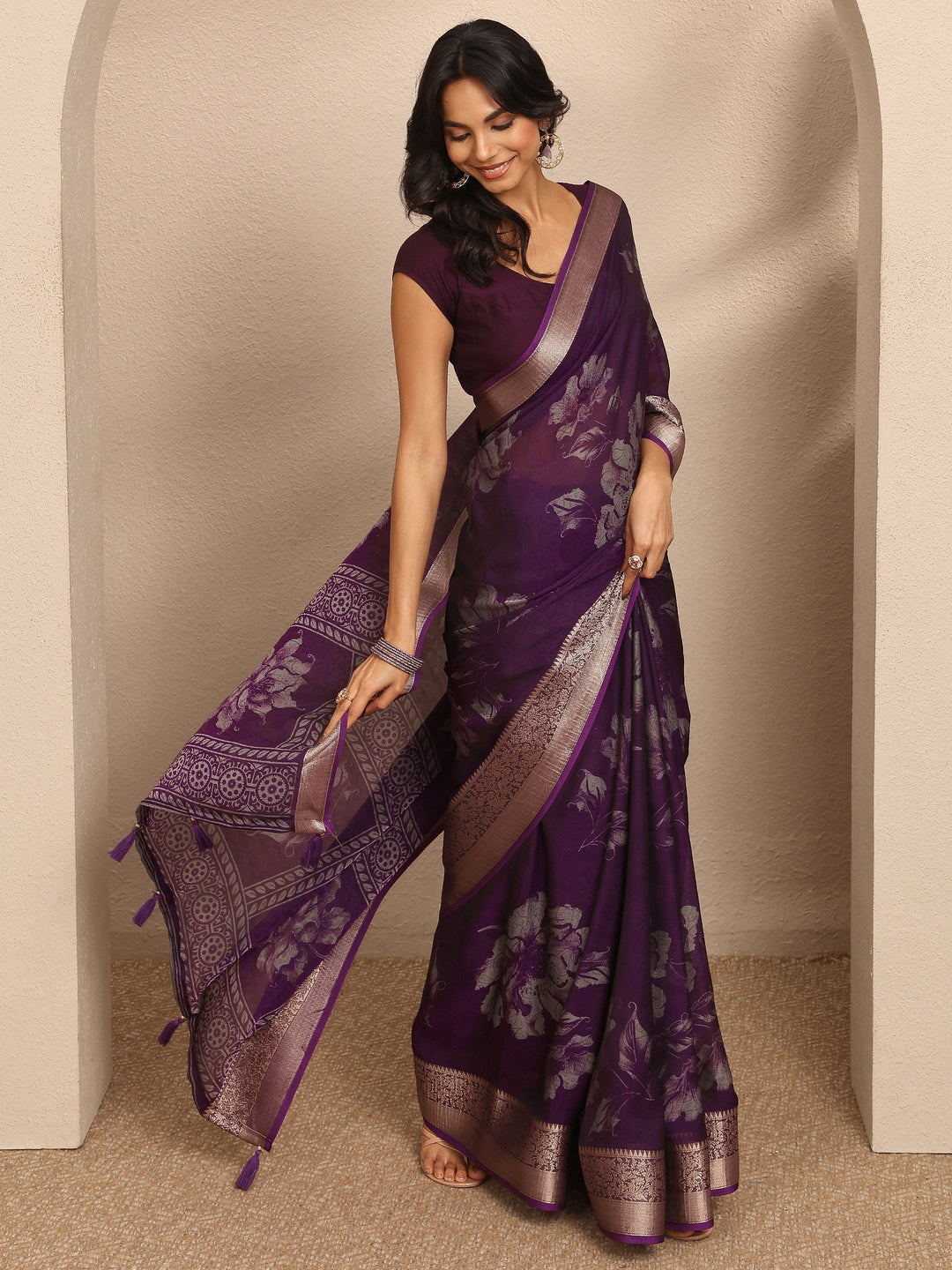 Purple Printed Georgette Saree With Unstitched Blouse Piece