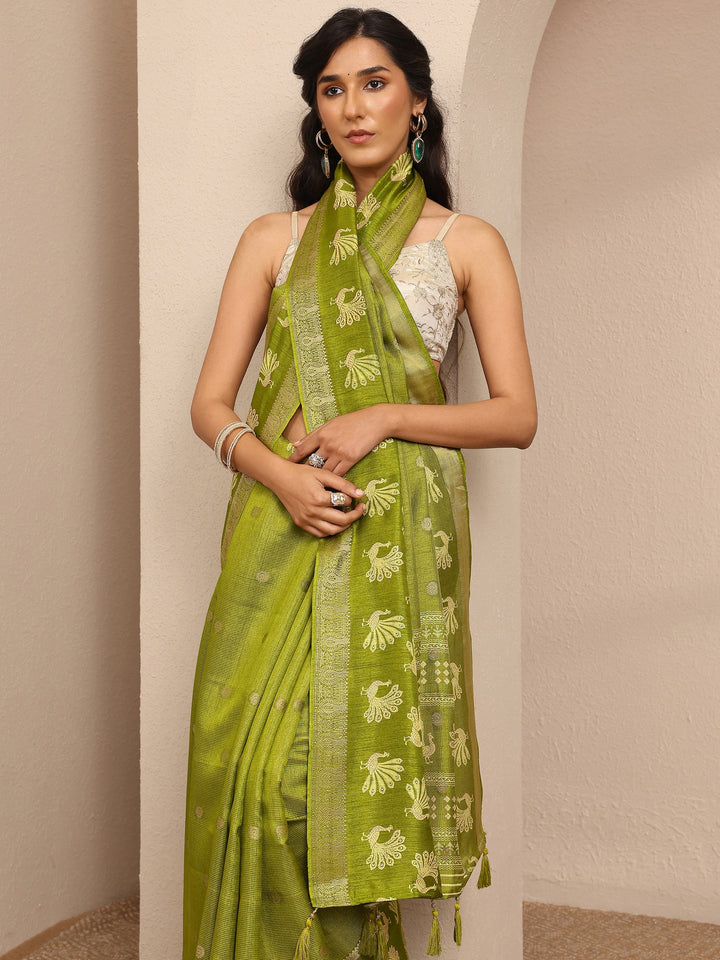 Green Woven Design Banarsi Silk Blend Saree With Unstitched Blouse Piece